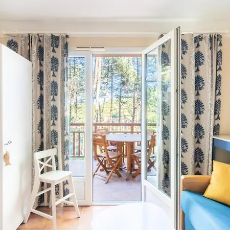 Les Pins - Maeva - 2 Pieces 4 Personnes - Prestige Mae-2614 * Lacanau